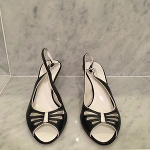 Bruno Magli Sling back Heels